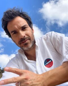 Santiago Cabrera Instagram - Just voted in LA, amazing the ease and facilities everywhere to get it done. We take these things for granted, but democratic voting is a privilege. Use that privilege, study the issues and candidates. Make yourselves heard. Encouraging young people especially. If it’s your first time voting. Get out there and use your voice.. Consider the greater good #voting #vote  #votando en LA, increíble la facilidad  y maneras de hacerlo. Uno lo da por sentado a veces, pero el votar democráticamente es realmente un privilegio. Aprovechen ese privilegio, estudien a los candidatos y problemas que se plantean. A la gente joven especialmente, usen su voz y consideren el bien mayor #votar #november8