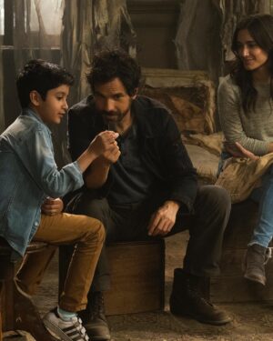 Santiago Cabrera Instagram - Season Finale of #startrekpicard drops today. It’s been a hell of a ride, hope you enjoy. @startrekonpplus  Último capítulo de #picard aparece hoy. Espero lo disfruten. 🖖🏼
