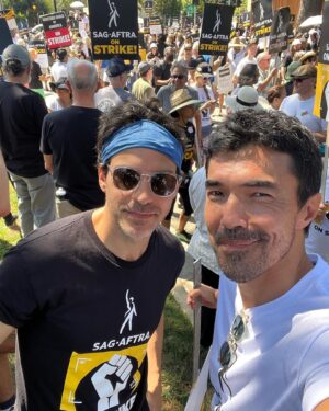 Santiago Cabrera Instagram - As much as we’d all rather see each other under different circumstances, this continues to be our fight, and our resolve remains strong ✊🏼 #unionstrong #sagaftrastrong #sagaftrastrike #wgastrong #nationaldayofsolidarity  #iatse (Link in bio for some context and info on this strike)
