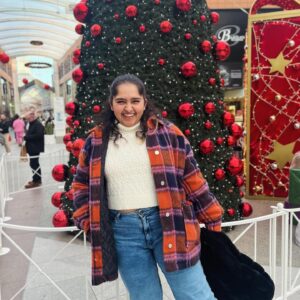 Sanusha Instagram - ⛄️ Hello December ❄️😍❤️
#happyme