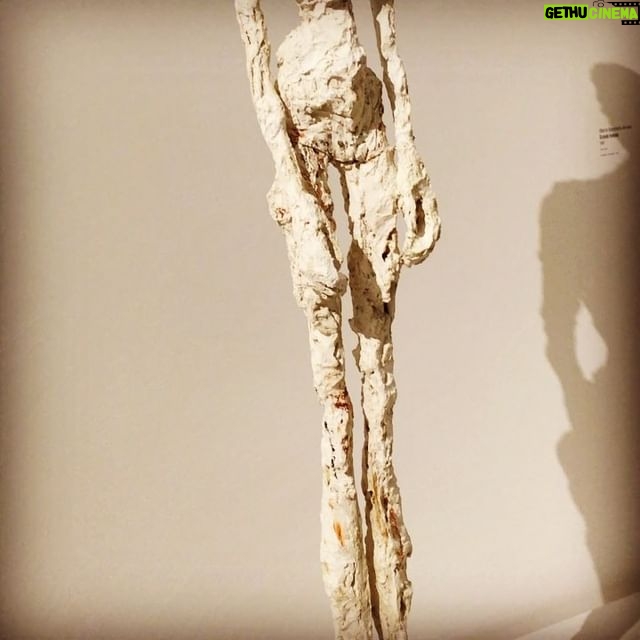 São José Correia - 85 Likes - Alberto Giacometti
Grande Femme -1958
Bom ano.