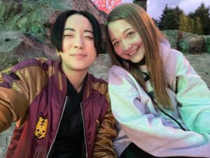 Saori Izawa Instagram - John wick Chapter4

The movie is now showing in Japan.Thank you so much @kawakou85 and @chadstahelski for giving the opportunity.

I feel so blessed to be  @rinasonline Rina’s stunt double. I've really enjoyed spending the time with her.

I’m so proud to join this stunt team. Their skills are truly inspiring. I hope we can work together again soon🤞

Thank you guys!!!