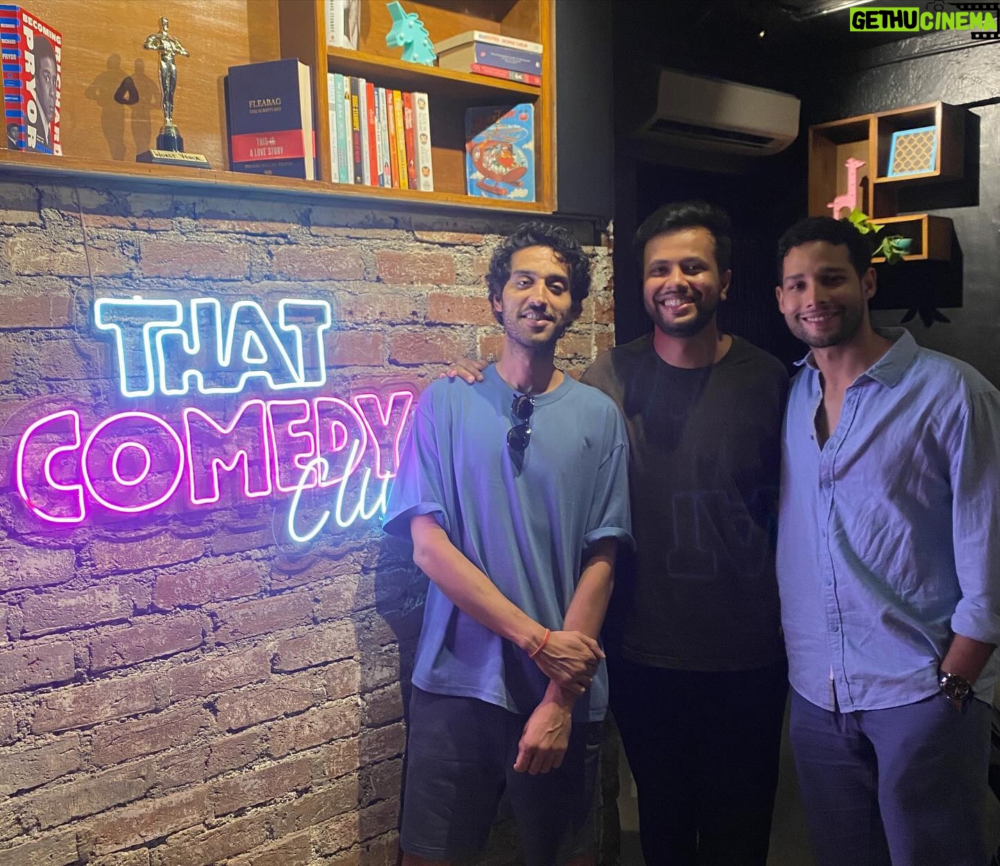 Sapan Verma - 8.9K Likes - ✨KHO GAYE DUMP KAHAN✨
- Netlix’s no screenshot policy really ruining my credit’s aesthetic again.
- Screenshot of my 1 second cameo which will be shared widely on family Whatsapp groups claiming I am the main lead.
- From hosting the sundowner event which was super chill.
- Pic 4 is from the first (of many) workshop with @siddhantchaturvedi and @arjunvarain.singh
- Pic 5 was my last day on set
- Sid on a comedy stage for the first time at @thatcomedyclub
- Stage on set which looks way cooler than stage in life.
- Last one is a fun throwback to 15 years ago when me and my college friends randomly landed up as background extras in Luck By Chance 😂
Even though it’s just 4 standup sets in the film, the work behind it was pretty intense and went on for almost 2 years.
We went to a therapist to understand how the character would react and talk, which just gave us insane insights.
I wrote multiple pages full of jokes along with @pavi212 a lot of which obviously didn’t make it to the cut.
We tried some jokes on stage at open mics, and some with the film crew.
Siddhant watched a lot of live shows and standup videos, practiced the body language and movements on stage, wrote some of his own jokes and did surprise sets at late night shows.
In a year full of alpha-action-boner films, I’m just fortunate enough to have worked on two very warm and lovely slice of life films and learnt so, so much along the way. Or as the Gen Z kids might say, feeling blessed. 🥰
Watch #KhoGayeHumKahan on @netflix_in with your friends and hug them right after.
If you’re still reading this, then give me more fun writing gigs, and come for my live shows so that you can watch more than one second of me on stage. ✌🏻
