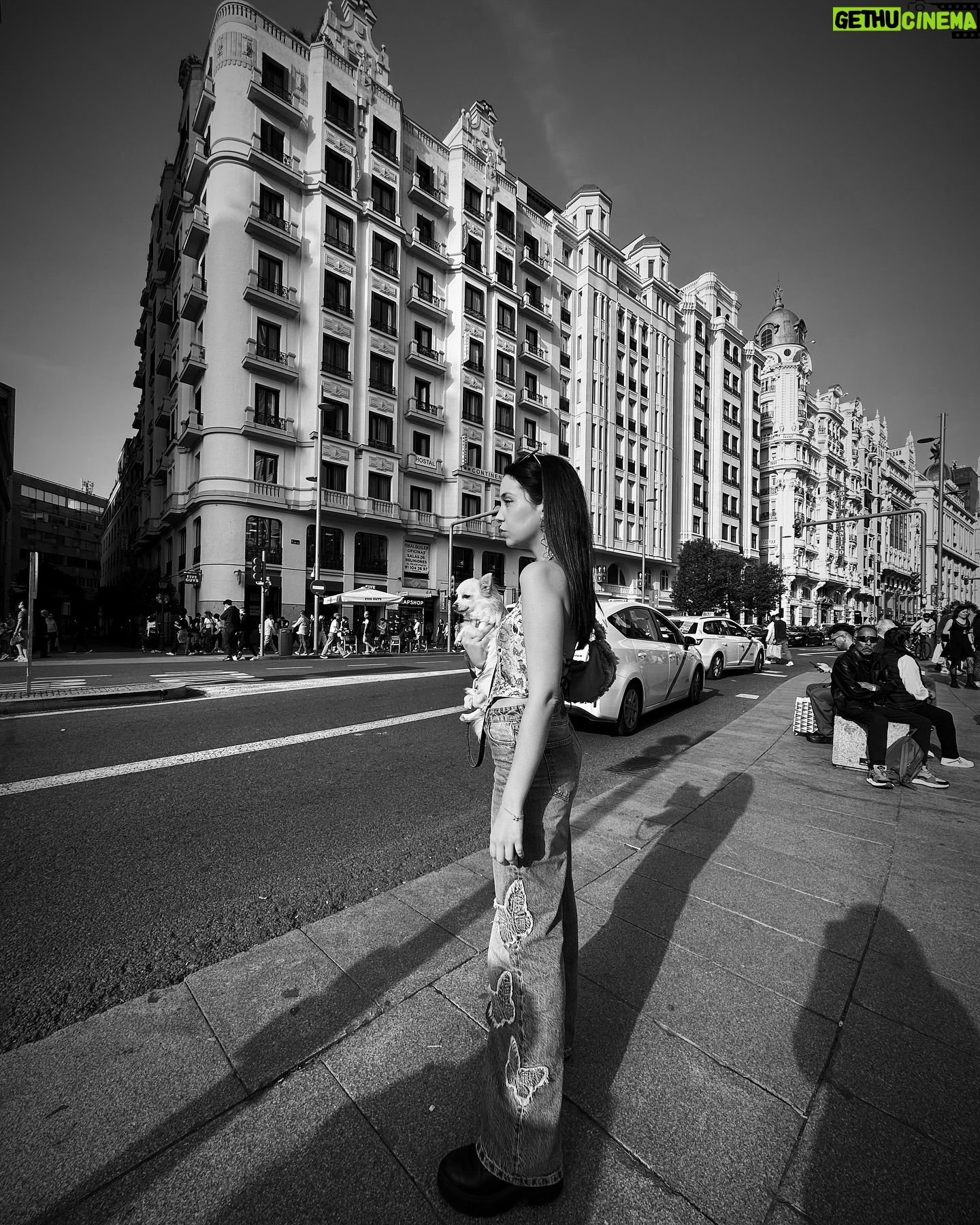 Sara Cecília - 3 Likes - Madrid mía 🫶🏻