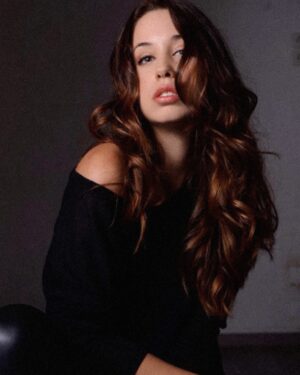 Sara Cecília Instagram - december.