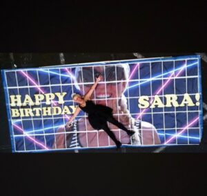 Sara Coates Instagram - Happy my 40th birthday to all, and to all a MAGICAL day!