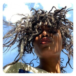 Sara Martins Instagram - Actual mood
 #confinement #spring #crazyhair #idontcare #nobodyseesme
