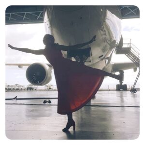 Sara Martins Instagram - I believe I can fly
@airaustralofficiel #comedancewithme #tournage #iledelareunion
📸 @loupdenis.elion
