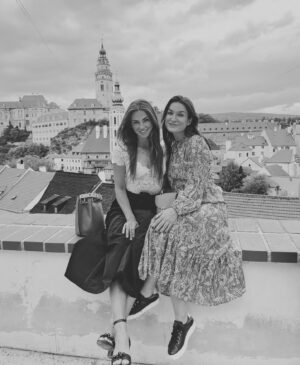 Sára Rychlíková Instagram - Ahoj Krumlove!