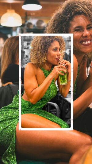 Sara Santos Instagram - Parabéns @sarafigueiredodossantos ficaste ainda mais brilhante com o nosso vestido Copacabana @gracefashionbrand ❤️😍😍😍Adoramos😘😘
 És uma pessoa muito especial e temos a honra de estar contigo nestes momentos tão especiais da vida 🎂🍾😘
#onlineshopping #trending #fashion #partydress #sexy #sequinsdress  #greendress #vestidodefesta #lantejoulas