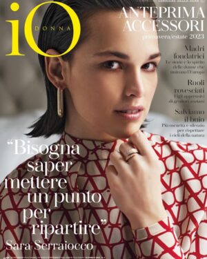 Sara Serraiocco Instagram - Today on @iodonna_it 

Press office @upgradeartist 
Ph @dirkvogel 
Styling @valeriajmarchetti 
Make up @fulviatellone @simonebelliagency @valentino.beauty 

Special thanks to @maisonvalentino @pppiccioli @crivelliofficial