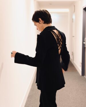 Sara Serraiocco Instagram - Getting ready for tonight at @berlinale 
@europeanfilmpromotion 

Look @marcogerbellaorafi #avd 
@albertaferretti 
@jimmychoo 

Ph @oliverwalterscheid 
Press @upgradeartist 
Styling @valeriajmarchetti 
Look @albertaferretti 
@marcogerbellaorafi #adv 
@jimmychoo
