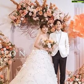Sara Yu - 3.4K Likes - 親愛的書偉&京穎 👩❤️👨
恭喜你們找到了彼此
祝福幸福的路上牽手走一輩子❤️❤️
近距離看到 #energy合體演出
好嗨呀🥰
@shuwei11041104
@orange_hsieh
#結婚快樂💕