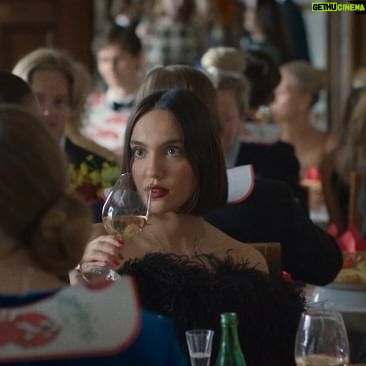 Sarah Gustafsson - 1.5K Likes - 5e juni!!!!!❤️🔥🌟❤️🔥 @netflixnordic @netflix