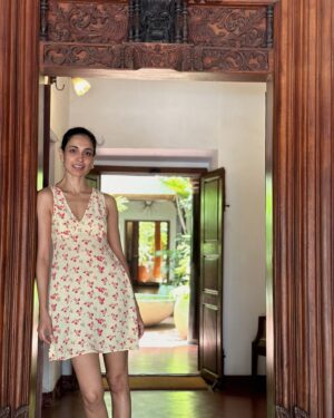 Sarah Jane Dias Instagram - Pallanguzhi. Or as some people like to call it, Pani Puri.
.
#tamilnadu #kovalam #pondichery #travel #travelgram #travelling #travellife #instatravel #beautifulindia