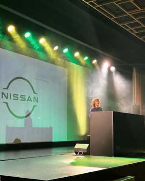 Sarasa Instagram - 世界各国からお越し頂いた @nissan 社長様達向けのPrivate Gala DinnerにてDJさせていただきました✌️🙏🎵 Thank you @nissan for having me for their private gala dinner with their CEOs from all over the world 🌎 🤩 held at @happoen ❤️