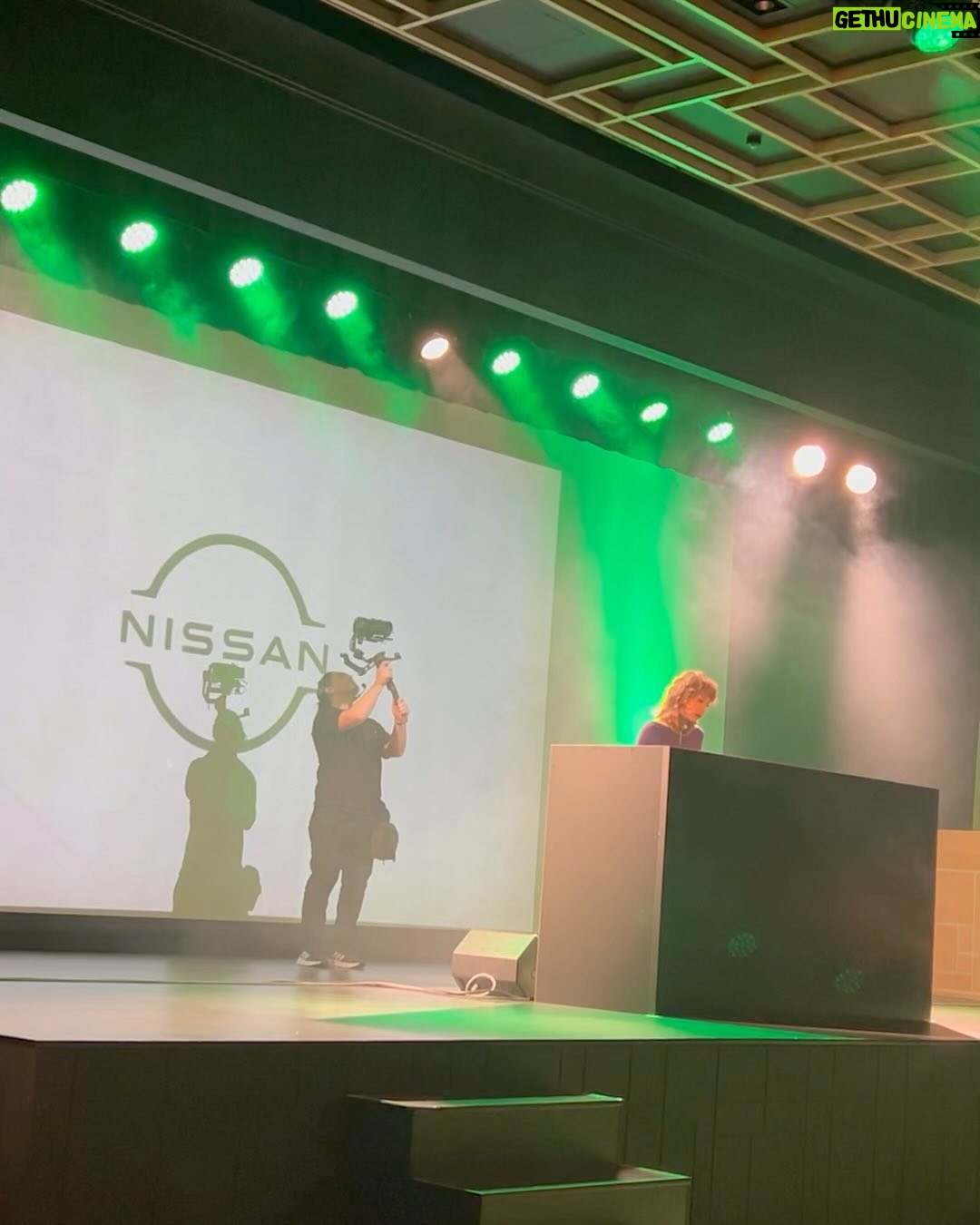 Sarasa - 1.6K Likes - 世界各国からお越し頂いた @nissan 社長様達向けのPrivate Gala DinnerにてDJさせていただきました✌️🙏🎵 Thank you @nissan for having me for their private gala dinner with their CEOs from all over the world 🌎 🤩 held at @happoen ❤️