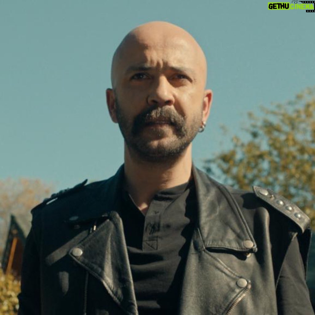 Sarp Akkaya - 54.9K Likes - #çukur