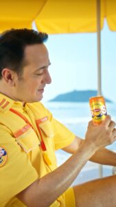 Sarp Apak Instagram - Lipton Ice Tea S.O.S Ekibi ile tanışın. Yaz sorunlarını ferahlatmaya geliyoruz! ☀️

#işbirliği