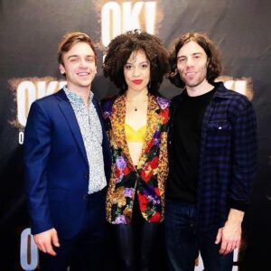 Sasha Hutchings Instagram - opening night love triangles 
💙🥰🖤

Posted @withregram • @seangrandillo (equilateral) triangle 

@oklahomabway #oklahomaontour 

🤠🤠🤠