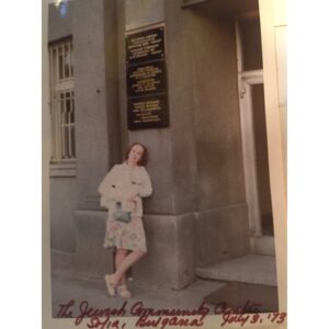 Sasha Sagan Instagram - This is my grandmother Pearl, my mother’s mother. She would be 101 today. She was kind of impossible, frankly, and an unreliable narrator. But she lived to travel and wore false eyelashes everyday. And there was much else about her I loved. Whenever anyone in our family would fly across the country she would say, “Sacajawea!” It was a way of celebrating how quickly we’re now able to cross this continent thanks to the magic (brought to you by science) of air travel. A way of highlighting how lucky we were that it wasn’t the grueling journey it had been in the first years of 19th Century. Later, after she was gone, I thought what a credit it was to her that she didn’t say “Lewis & Clark!” instead.