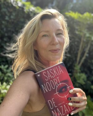 Saskia Noort Instagram - Happy writer
