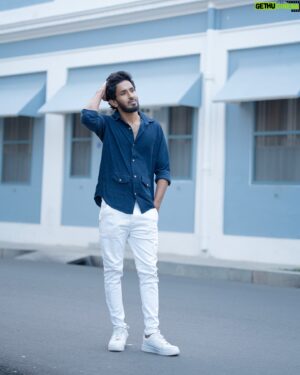 Sassi Selvaraj Instagram - 💙💙

Pc: @shutterx__ 
Outfit : @studio_pretta__ 

#roads #blue #breeze #photoshoot #actor #love #cinema