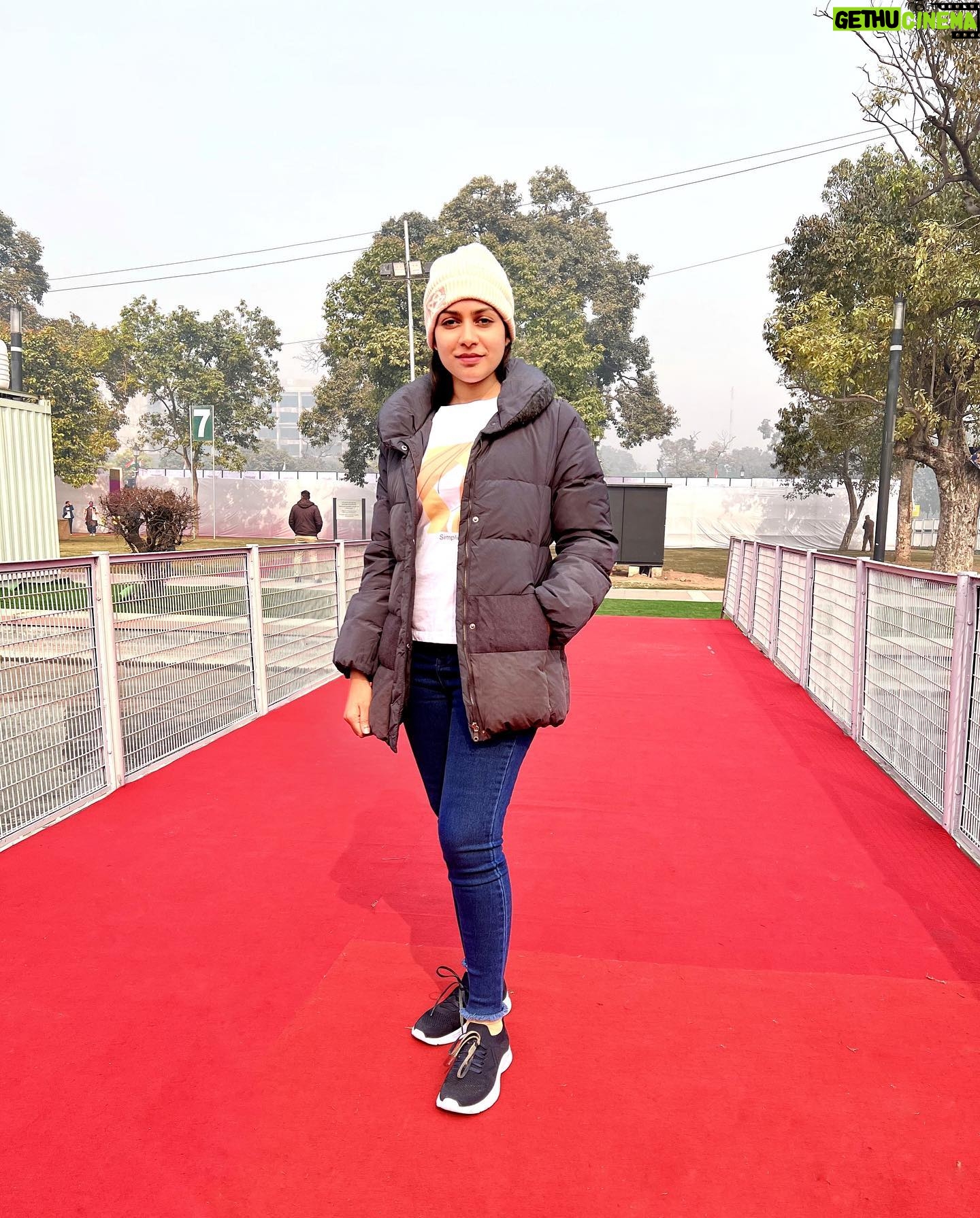 Satna Titus - 1.2K Likes - Chilling times @ Delhi 😍☀️🌟☃️✨