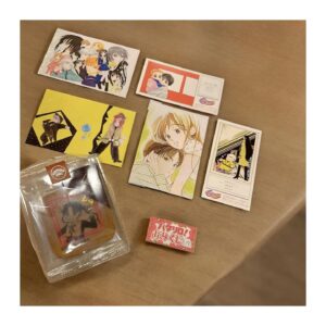 Satomi Sato Instagram - *
*
*
先日「花とゆめ展」に行ってきましたよ〜🌸

中学生くらいの時に出会ってから
いつも、私の青春の傍にいてくれた「花とゆめ」

会場に一歩入ると、大好きな作品のイラストが
一気に視界に広がって目の前がキラキラ輝き出しましたっ✨

*
*

母と一緒に、夢中になって読んでいた「ぼくの地球を守って」
繰り返し読んではボロボロ泣いて、それでも何度も
何度も読んでいた「フルーツバスケット」
常々、最高や大好き以上を表現する言葉があれば
それをありったけ捧げたいと思っている「ディアマイン 」

他にも沢山の大好きな作品たちに出会って
青春がよみがえってきたんです…！

学校帰りに寄って、本誌やコミックを買っていた本屋さんや
新品の本の匂い。カバーのツルツルとした感触。
本を読んでいたベッドの座り心地まで。
体育座りになって夢中でずーーーーっと読んでたから
読後しばらくして、やっとお尻が痛いことに気付く。
っていうのを繰り返してました。あるあるだよね☺️

すっかり忘れていた思い出と対面できて
なんだか不思議な気持ちでした。

*
*

会場には、先生方の生原稿や当時の付録や他にも
沢山の貴重な物が展示されていて
思わず声が溢れてしまうくらい素敵な宝物が
360度色んなところにあって時間を忘れて見入っ…は！
思い出したらまた行きたくなってきた…！！笑

*
*

たまたま近くにいたので、ふらりと立ち寄ってみたのですが
本当に本当に行って良かった…🥹✨✨
お土産もたくさん買えたし満足です。

時間を作って、また大好きな作品たちを
読みたくなったのでした。ふふふ。

改めまして、花とゆめ創刊50周年おめでとうございます🎉

*
*
*

#花とゆめ 
#花とゆめ展
#50周年
#おめでとうございます 
#大好きな作品 ばかり
#ぼくの地球を守って 
#フルーツバスケット 
#ディアマイン 
#他にもいっぱい 
#私の青春
#🩷