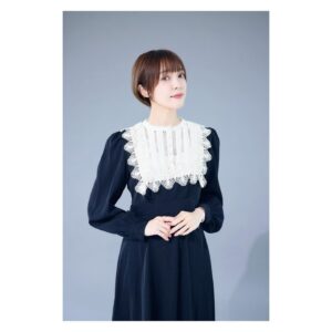 Satomi Sato Instagram - *
*
*
*

オフショット📷

先日ブログにも載せましたが、こちらにも。

新しくInstagramのアイコンにした写真は
ここに載せているピンクの服にするか黒の服にするか
直前まで迷いに迷って、仲良しさんたちに色々聞いた結果
「あんまりイメージないから逆に新鮮かも！」ということで
黒になりました🖤

繊細なレースが可愛くて、お気に入りのお洋服。

今回は、大好きで信頼しているカメラマンの江藤はんなさんと
メイクの大庭由美恵さんに素敵に仕上げて頂いたのです✨✨

大好きなお2人のパワーのお陰で、めちゃくちゃ盛れたのよ🥹
選ばれし1枚しかお見せできないのは悲しかったので
オフショットを載せることにしました。

みんな！見て！！盛れてるから！お願い！！！笑

*
*

ピンクのセーターは、可愛くて一目惚れ🩷
犬が可愛いんですよ。ふふふ。見てみて🐶
ピンクと白と水色という大好きな配色だったので
なんだか、ふにゃふにゃ嬉しそうな顔してますね。笑

*
*

自撮りも載せたろ！
この時は、すごく痩せてた気がする。

…今？今は、ほら、お菓子が美味しい季節でさ…🥲

*
*
*
#オフショット
#撮影 
#お洋服 もですが
#アクセサリー が
#お気に入り の子たちばかり
#💍 
#よかったら 
#注目してみてください 
#💎
#🐶
#🎀
#お察しの通り
#宣材写真 の
#オフショットも今度載せます
#📷 
#佐藤聡美