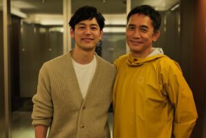 Satoshi Tsumabuki Instagram - 未だに信じられない

夢のような時間だった

いつか一緒に芝居できることを夢見て…

#トニーレオン
#tonyleung 
#梁朝偉
#自分の存在を知っていてくれただけで幸せ
#こんなに心が綺麗な方と会ったことはない
#photobycalvin
#thankscalvin