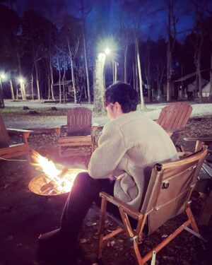 Satoshi Tsumabuki Instagram - 本日、誕生日

41歳となりました

大人とは？

40歳を過ぎてもまだ答えはでません

でも、答えがないから面白いんだろうなぁとつくづく感じます

両親に感謝

12月13日生まれの方、おめでとうございます！

#誕生日
#今年の自分への誕生日プレゼント
#カーミットチェア
#早速カスタム