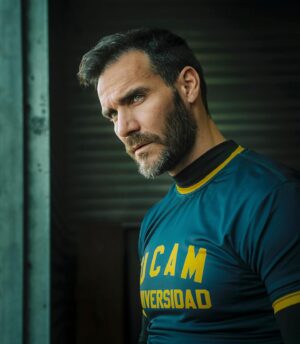 Saúl Craviotto Instagram - En la recta final de la concentración de Sevilla. Está poniéndose cuesta arriba pero seguro que el esfuerzo dará sus frutos 💪💪💪🧠🏋️🏆
📸 @jotanotas.photo 
#entrenamiento @ucam_universidad