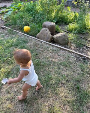 Savannah Jayde Instagram - Favorite things lately; lots of time outside, lots of time with friends, lots of time with family (and lots of work, but totally worth it) 🍊☀️🌈