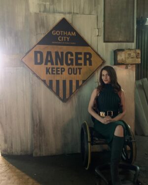 Savannah Welch Instagram - S3 FINALE PHOTO DUMP! 💜😜
#dctitans #hbomax #babsnation