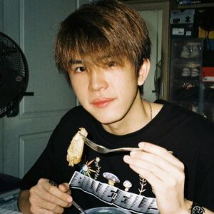 Save Saisawat Instagram - เป็ดป่าว