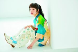 Sawako Fujima Instagram - .
🌿リンネル6月号🌿

初めてのリンネル🕊🌿嬉しかったです♡

ずっと挑戦してみたかったファッションに挑戦しました！

チェックしてくださいな。
