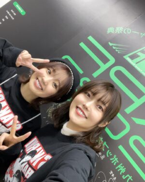 Sayaka Senbongi Instagram - 北九州ポップカルチャーフェスティバルに行ってきました！！

ゆっきーの凱旋イベントにも出演させていただけて、ダンジョン飯のステージもたくさんの方に来ていただけて！！

しゃかりきちゃんのブースも大盛況で、ちゃんちゃんたちにも直接会えて！！そしてみちの家さんにも伺えて🥺

本当に大満足のKPFでした！！

またお伺いすることができますように🙏
