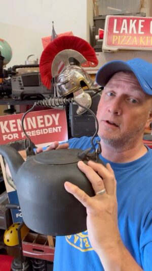 Scott A. Reeder Instagram - Listening to Props #props #propmaster #foley #sounddesign #filmmaking