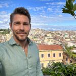 Scott Clifton