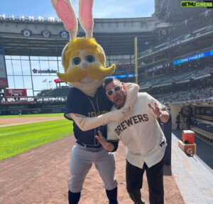 Scott Colton Instagram - In pure wrestling fashion, I was to throw out the first pitch at the @brewers game to promote @aew in Milwaukee on Wednesday…
But MY SEGMENT GOT CUT 🤣😂

It was a fun game tho and they won! #milwaukeebrewers