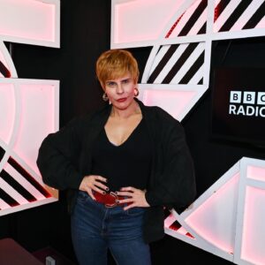 Scott Mills Instagram - Scuse me laydeh! Charity Shop Sue popped by to see Scott Mills! 🧡
