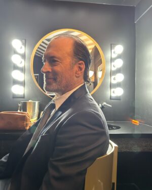Scott Patterson Instagram - IHeart Theatre. Dressing room. January 17, 2024. The calm before the storm…. Link in bio for tickets to watch the worldwide 🌎 stream of last night’s @iamallinpodcast event when it begins airing 1/25! 
👏🏻
@iheartpodcast @iheartradio @gilmoregirls @scottgordonpatterson @scottypsbigmugcoffee @veeps 
.
.
.
#scottpatterson #lukedanes #gilmoregirls #starshollow #lukesdiner #iamallin #sebastianbach #vanessamarano #sallystruthers #scottypsbigmugcoffee #coffeecoffeecoffee #iheartradio #veeps