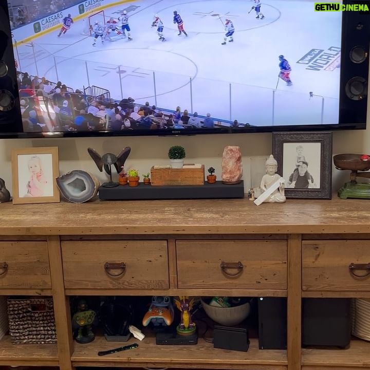 Scott Porter - 7.4K Likes - We were so incredibly honored to spend some time with the greatest trophy in sports last week. Still can’t believe THE ONE AND ONLY #StanleyCup was in our house!!!
Expect more pictures of #MyDayWithTheCup…cause trust me, I took a ton…but it’s time to watch the @nyrangers close out the regular season now!!!
Thank you @nhl for letting the @stanleycup stop by…definitely a day this family will never forget!