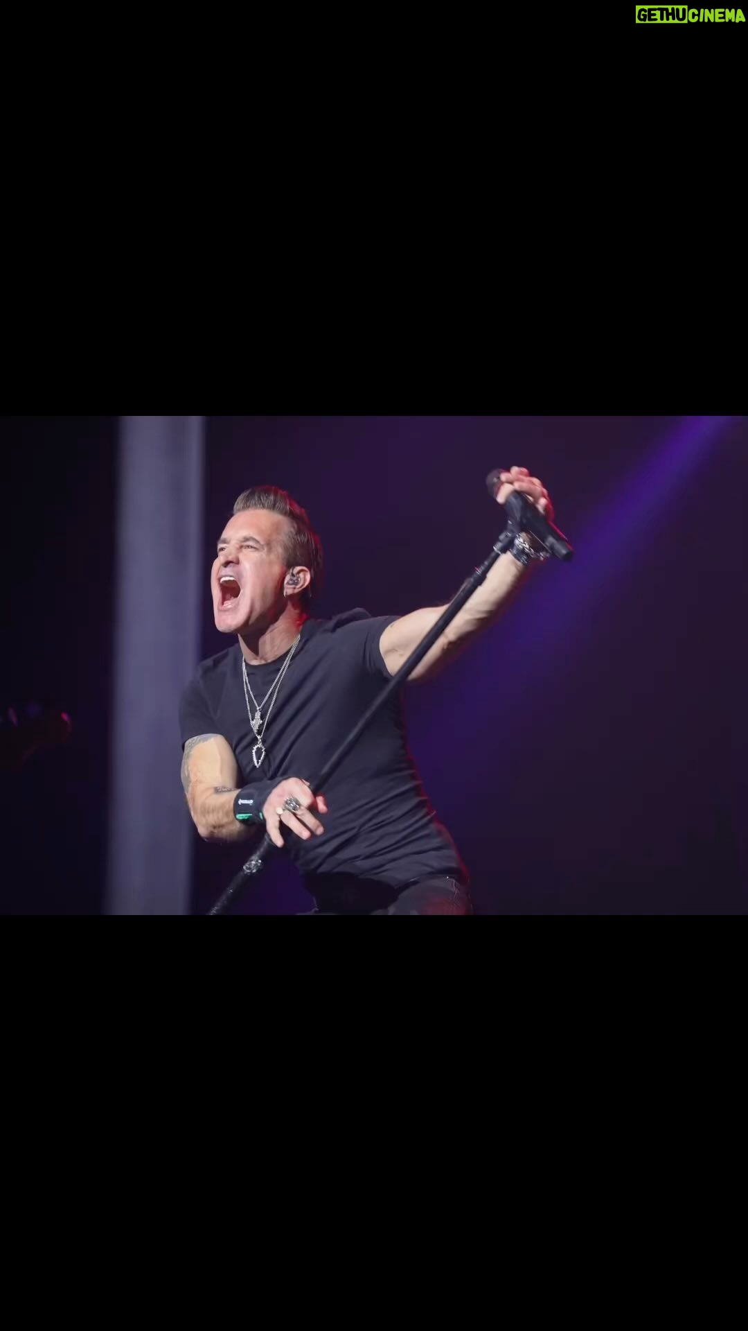 Scott Stapp - 4.1K Likes - ABSOLUTE🔥 last night! Energy was ⚡️LOVE sharing the stage w/ @daughtry 🙏🏻 #rock #rockandroll #livemusic #passion #energy #spirit @thevenueatthundervalley