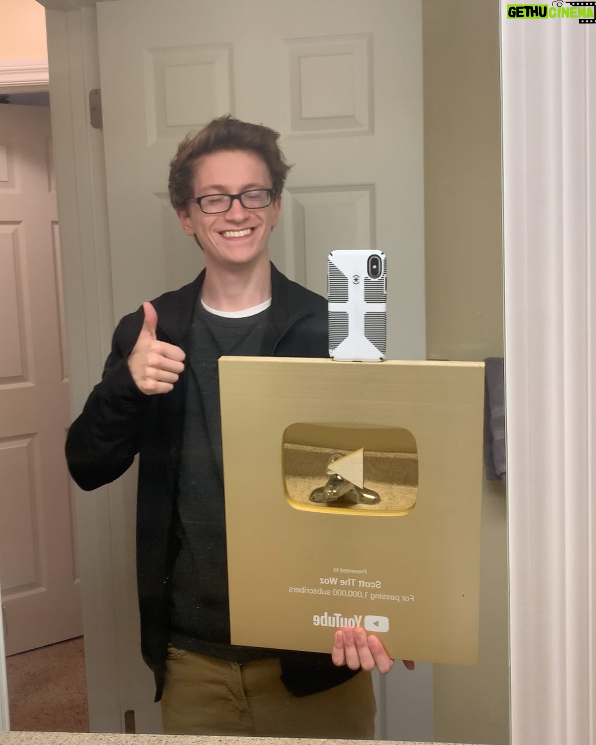 Scott Wozniak - 39.5K Likes - !!!