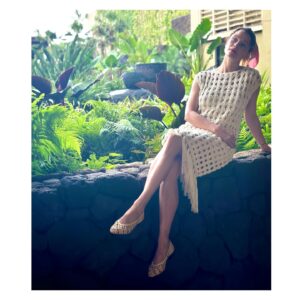 Scottie Thompson Instagram - Thank you @eleven.six for supporting my chic 🤍
•
•
•
#Repost @eleven.six
・・・
@iamscottiet effortlessly chic in our Shaya dress