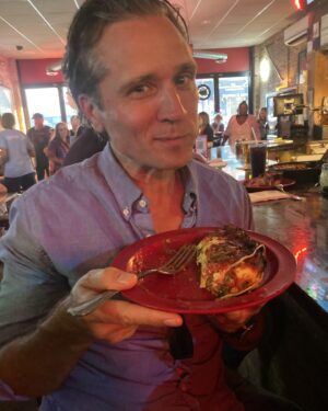 Seamus Dever Instagram - Our day trip to Chicago for a full day of art at the Institute. My father, the art lover, informed me that he hadn’t been there since he was in high school. We got the bum’s rush and they brought out the brooms because 6 hours just wasn’t enough. Then a stop at @pequodspizza to introduce my dad to my favorite deep dish. Don’t be sore at me, Chicago buddies. I only had time for art and pizza.