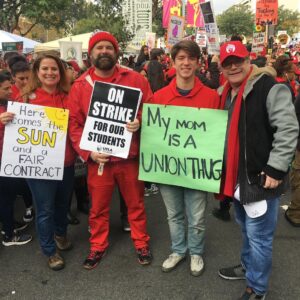 Sean Astin Instagram - The fight is on. I support these incredible teachers all the way!!!! Here I am today, in Grand Park, City Hall, Downtown LOS Angeles, in solidarity with my cousins Robyn, Will & Julian. I admire them so much for who they are as human beings as they continue to follow the call of their lives...teaching!!! The demands of the Union are simple and easy to for the district to deliver. This is a moral and a safety issue. Let’s get it done.

#utlastrong
#lausdstrike
#red4ed
#utla
@utlanow