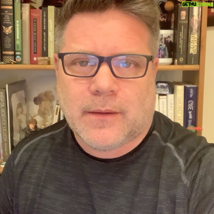 Sean Astin - 15.9K Likes - CAMEO.COM/SEANASTIN - {Link in bio} Thanks for a great year Cameo!!! These video messages are very expensive, but I do set aside time each week to send them out. It’s fun & meaningful for me. I’m highlighting 12 {Days of Christmas} & 20 {honoring 2020} people within two Non-Paid Cameos, which I’ll post on Instagram on X-Mas Eve & New Years Eve!